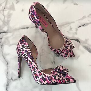 NEW Betsey Johnson Prince-P Leopard Bow D'Orsay Heels Size 8